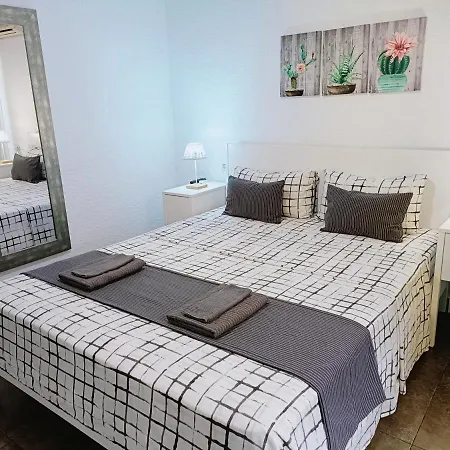 Gloria Host House Apartment Alicante Exterior photo